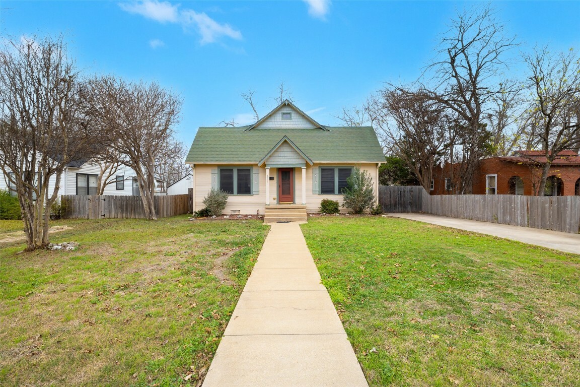 Property Photo:  1710 Lexington Street  TX 76574 