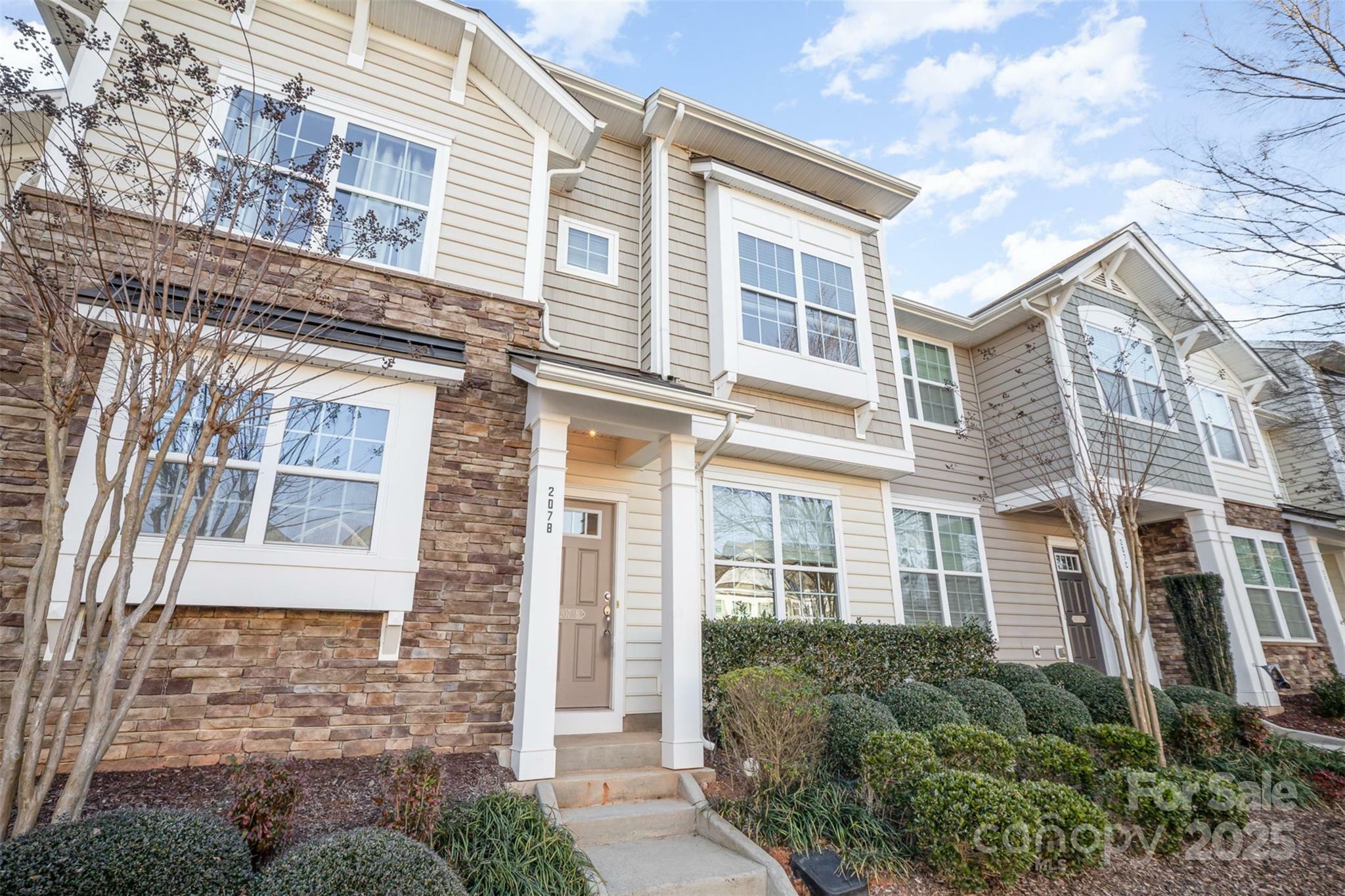 Property Photo: 207 Waterlynn Ridge Road NC 28117