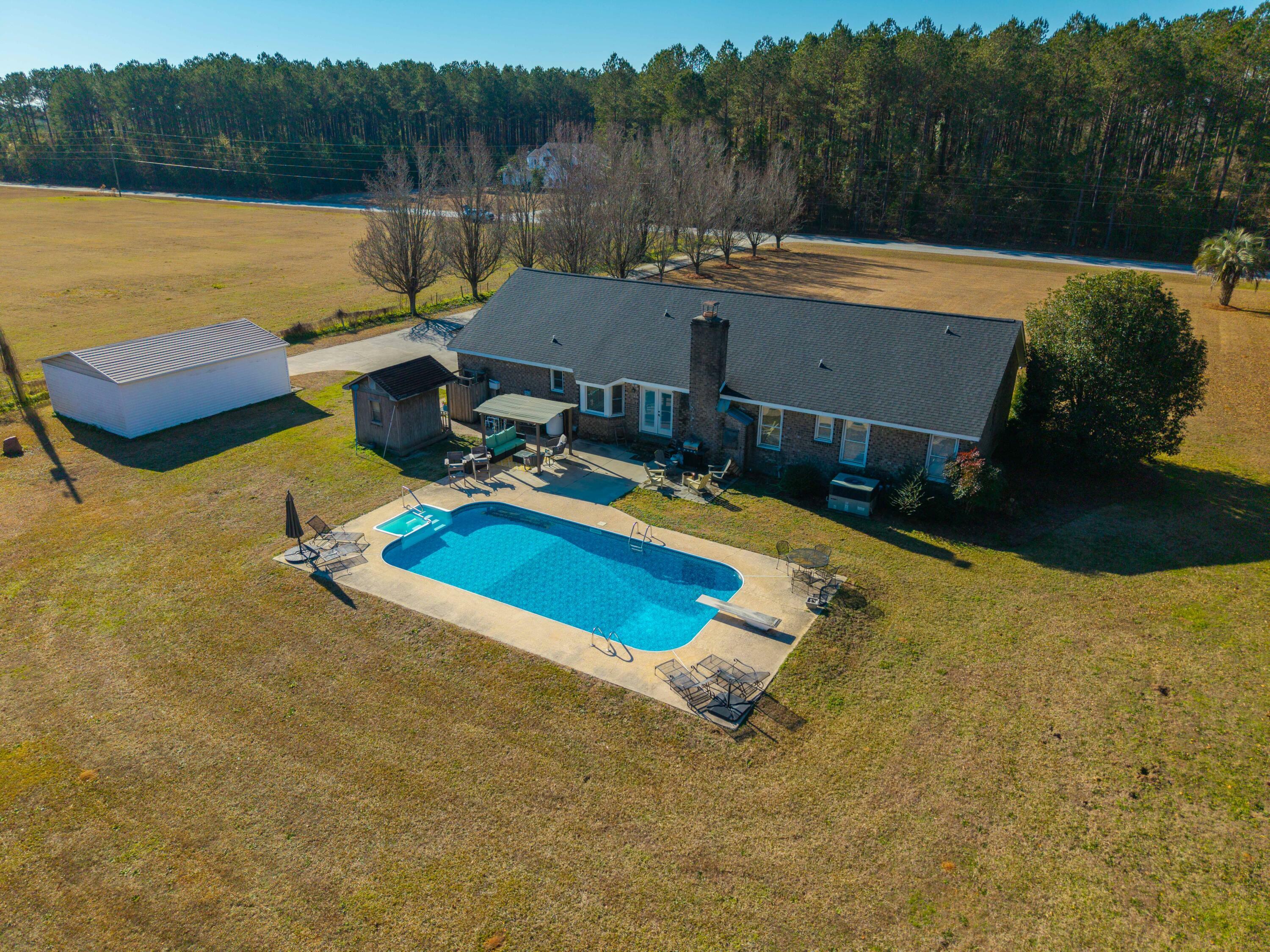 Property Photo:  534 Farmers Market Road  SC 29477 