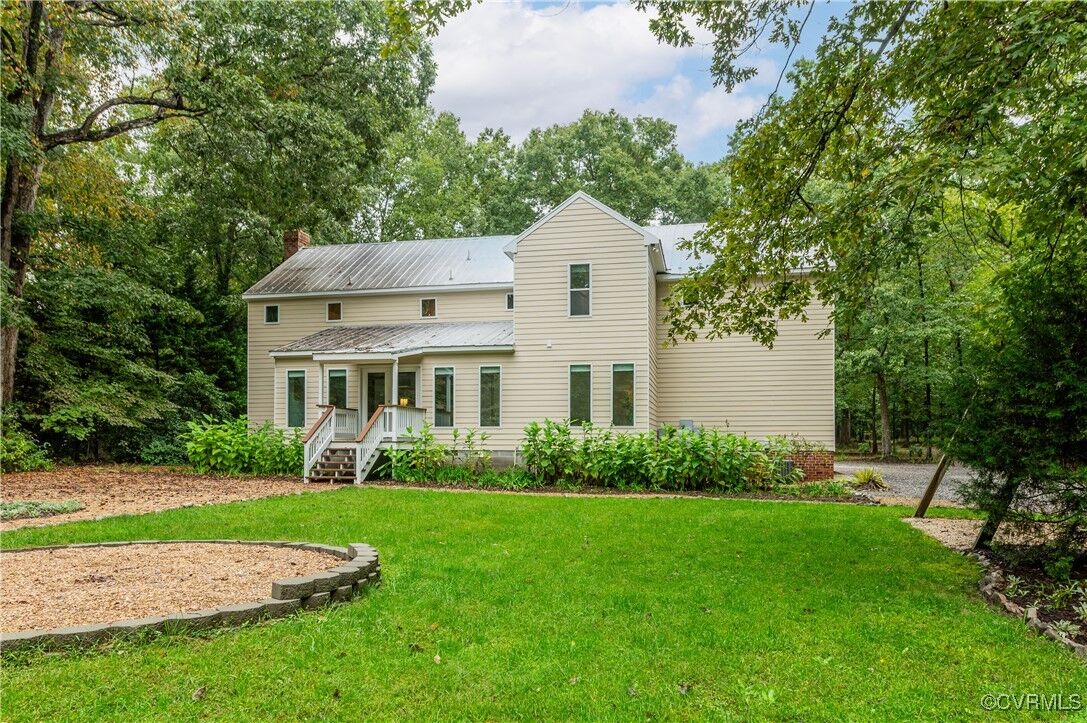 Property Photo:  13321 Hensley Road  VA 23112 