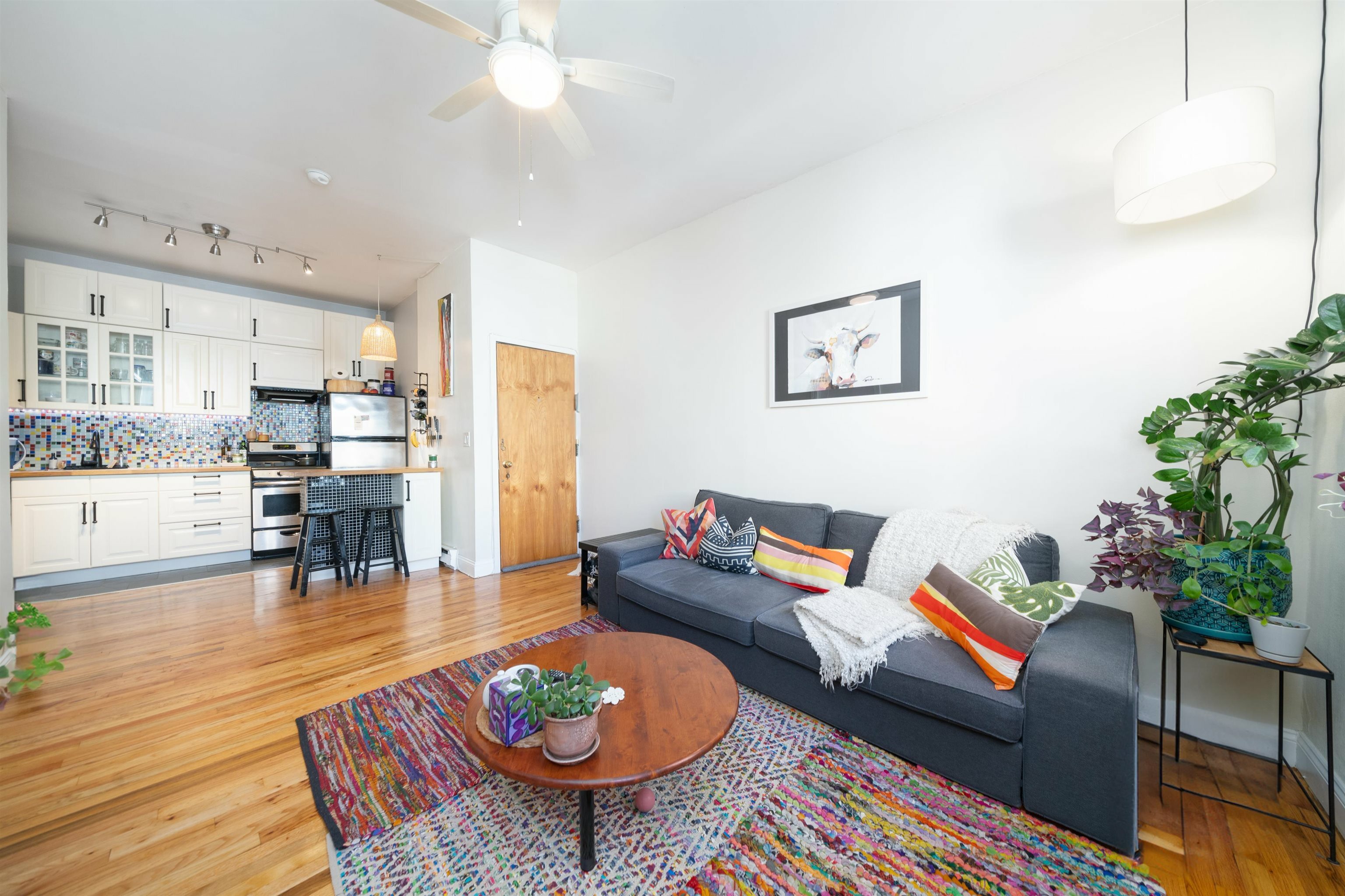 Property Photo:  420 2nd St 8  NJ 07302 