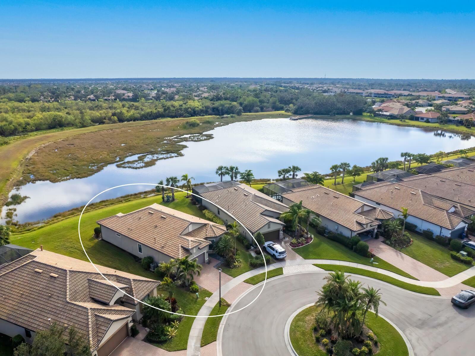 Property Photo:  5987 Snowy Egret Drive  FL 34238 