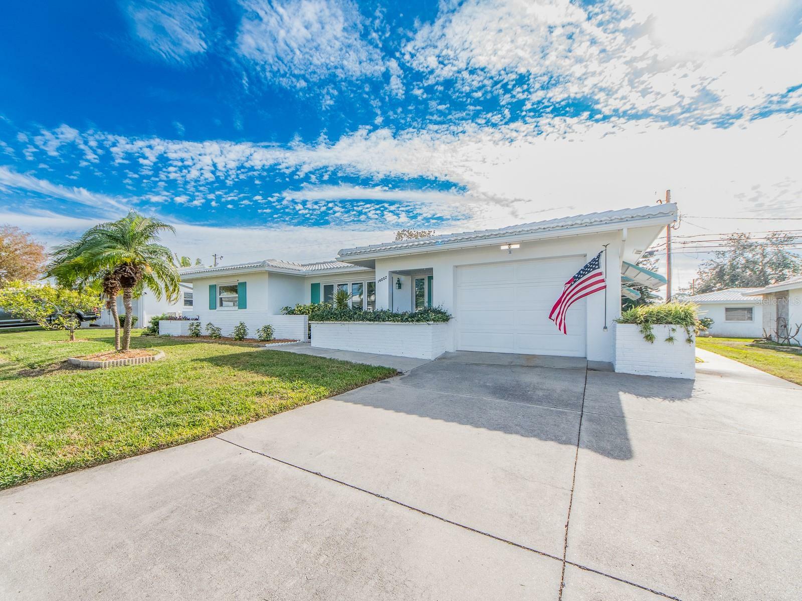 Property Photo: 14052 89th Avenue FL 33776