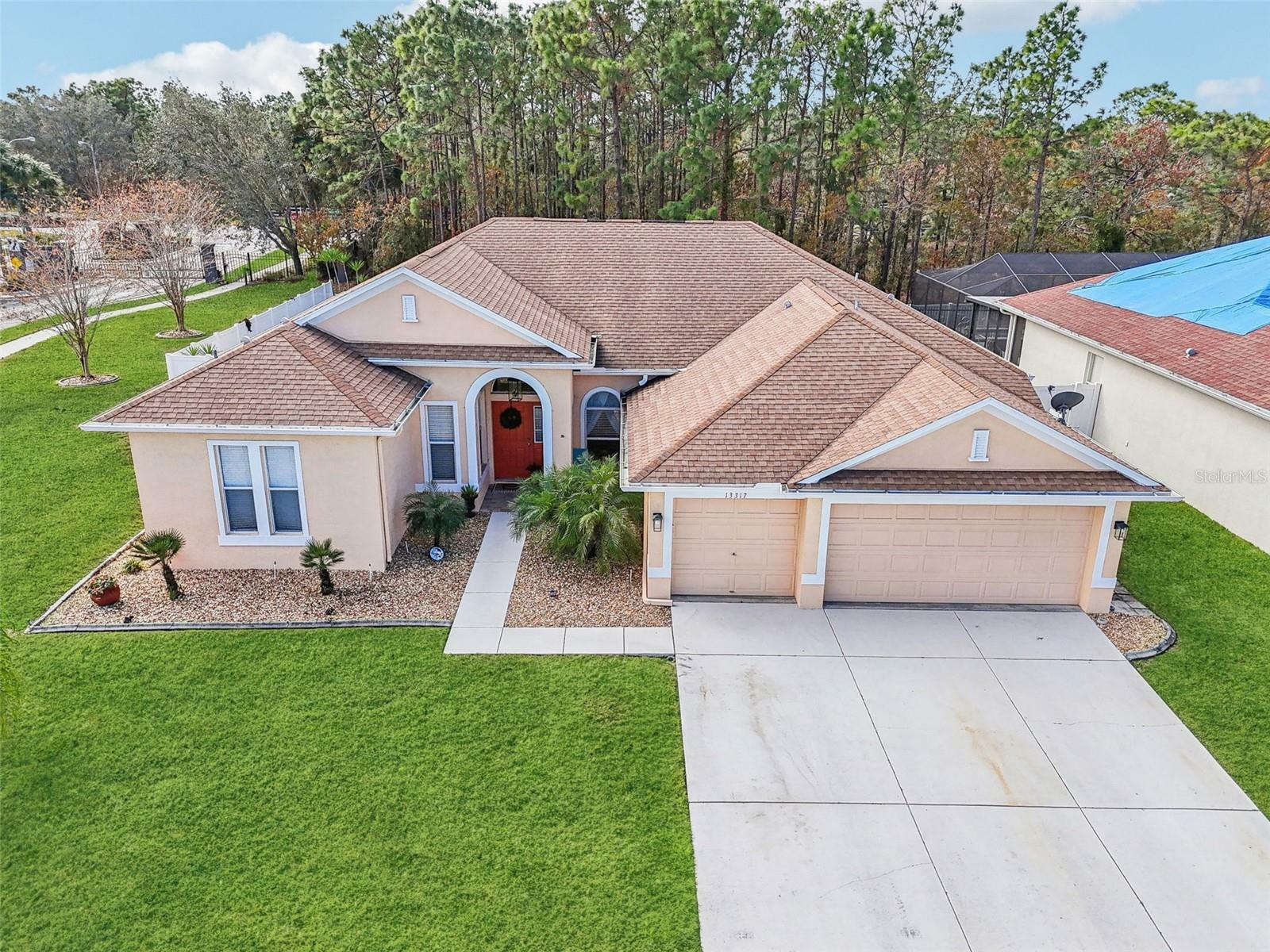 Property Photo:  13317 Blythewood Drive  FL 34609 