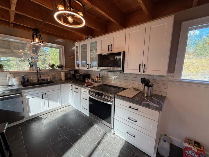 Property Photo:  3226 Flyckt Rd  WA 99109 