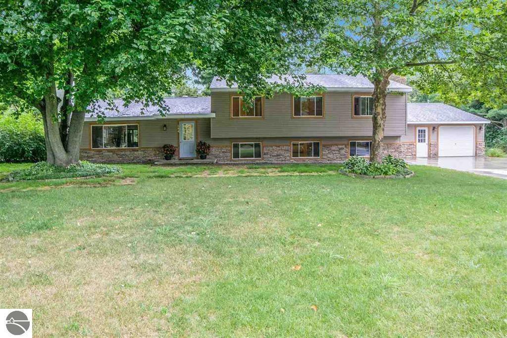 Property Photo: 544 Ninth Street MI 49635