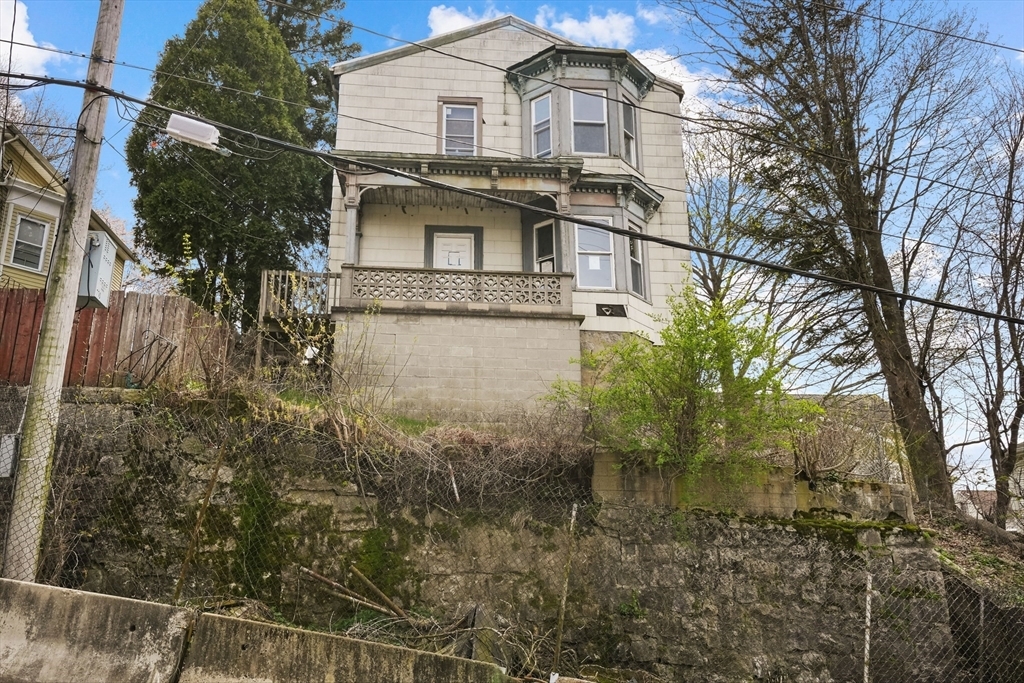 Property Photo: 213 Weetamoe St MA 02720