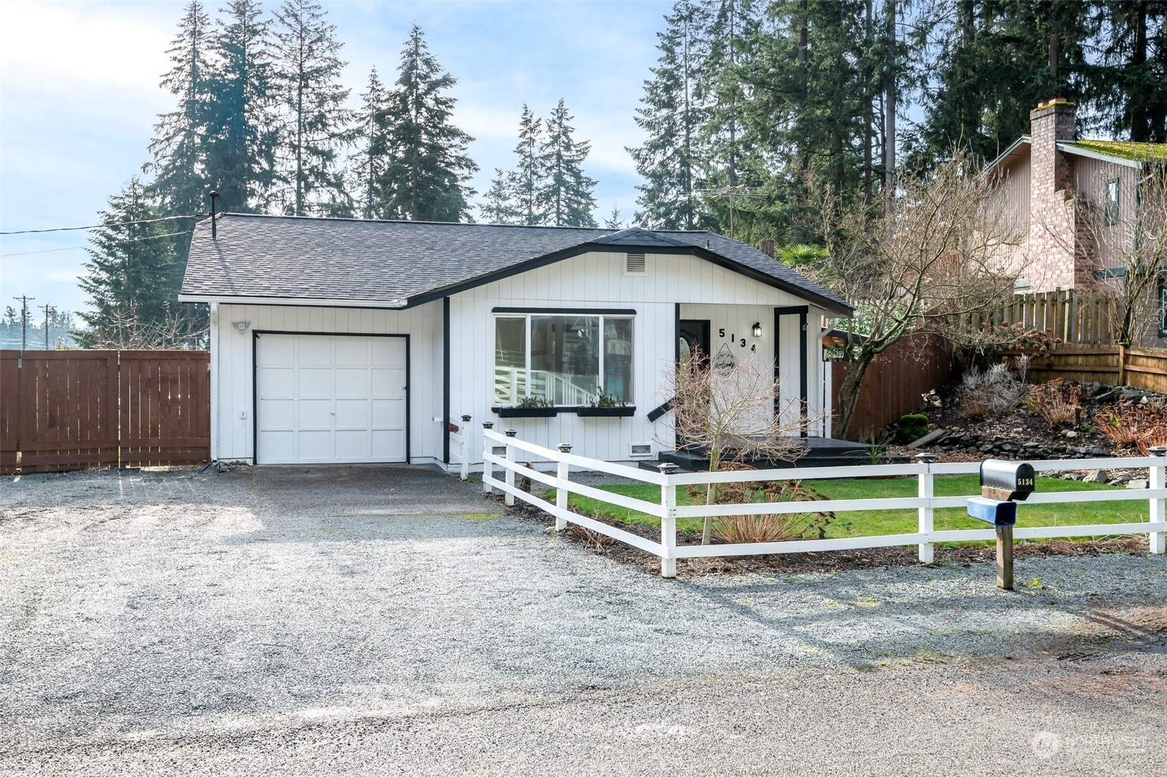 Property Photo:  5134  237th Street E  WA 98338 