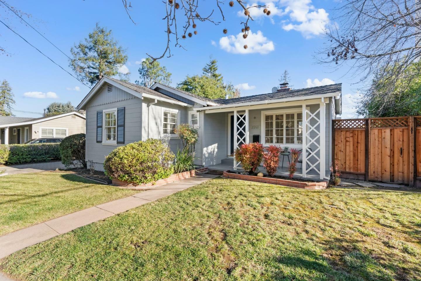 Property Photo:  1551 Arroyo Avenue  CA 94070 