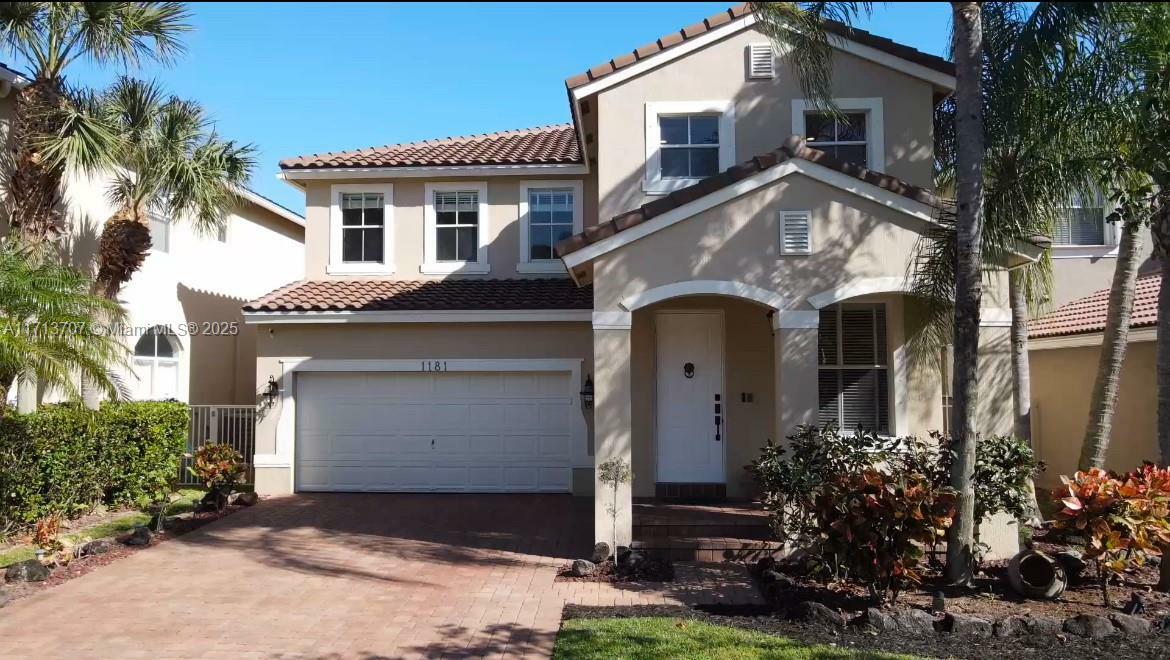 Property Photo:  1181 W Magnolia Cir  FL 33445 