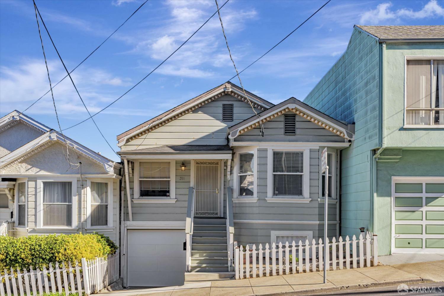 Property Photo:  351 Wellington Avenue  CA 94014 