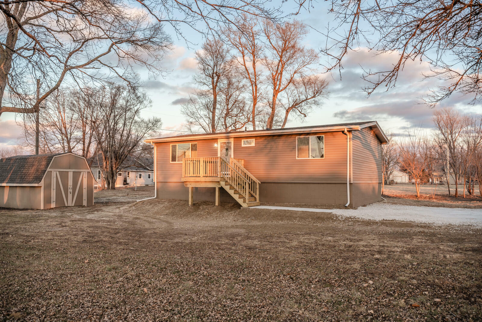 Property Photo:  601 Mills  Avenue  IA 51561 