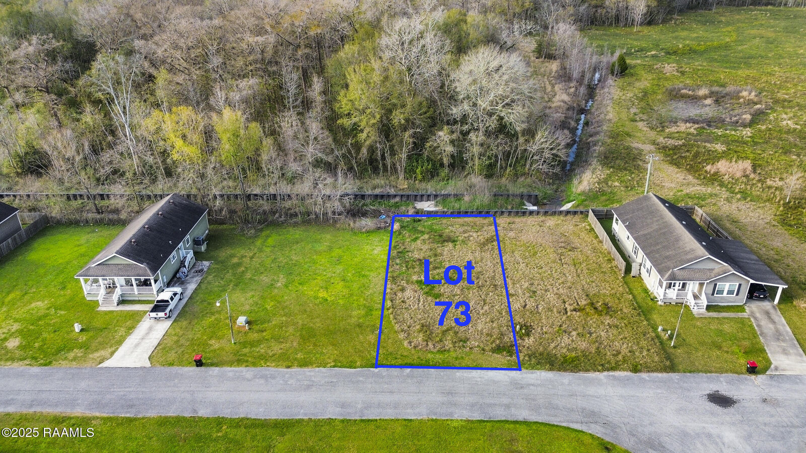 Property Photo: 109 Madeira Drive LA 70501
