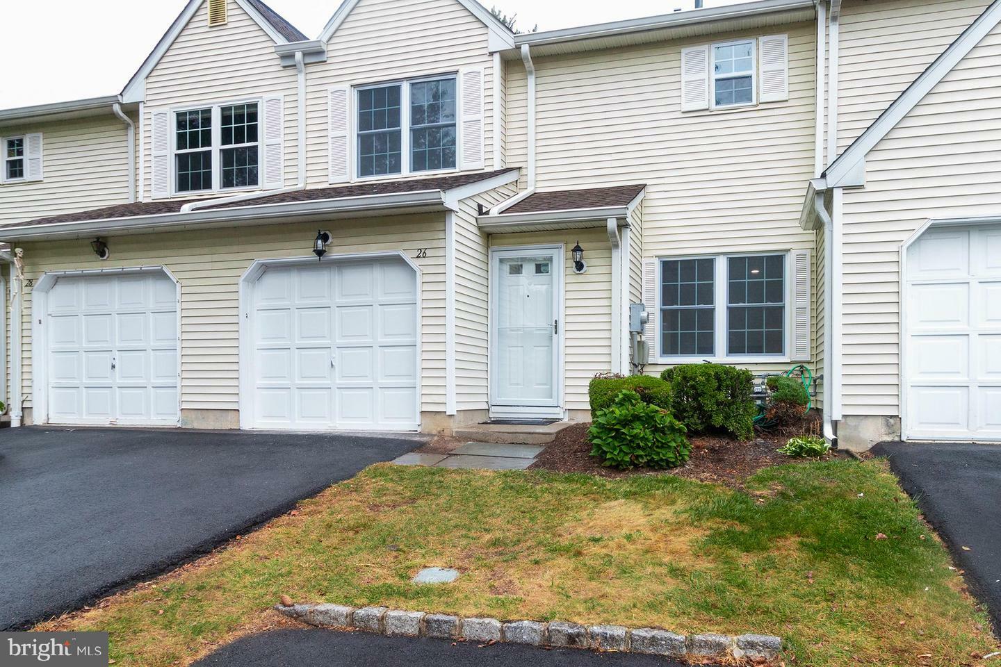 Property Photo:  26 Pilgrim Court  NJ 08628 