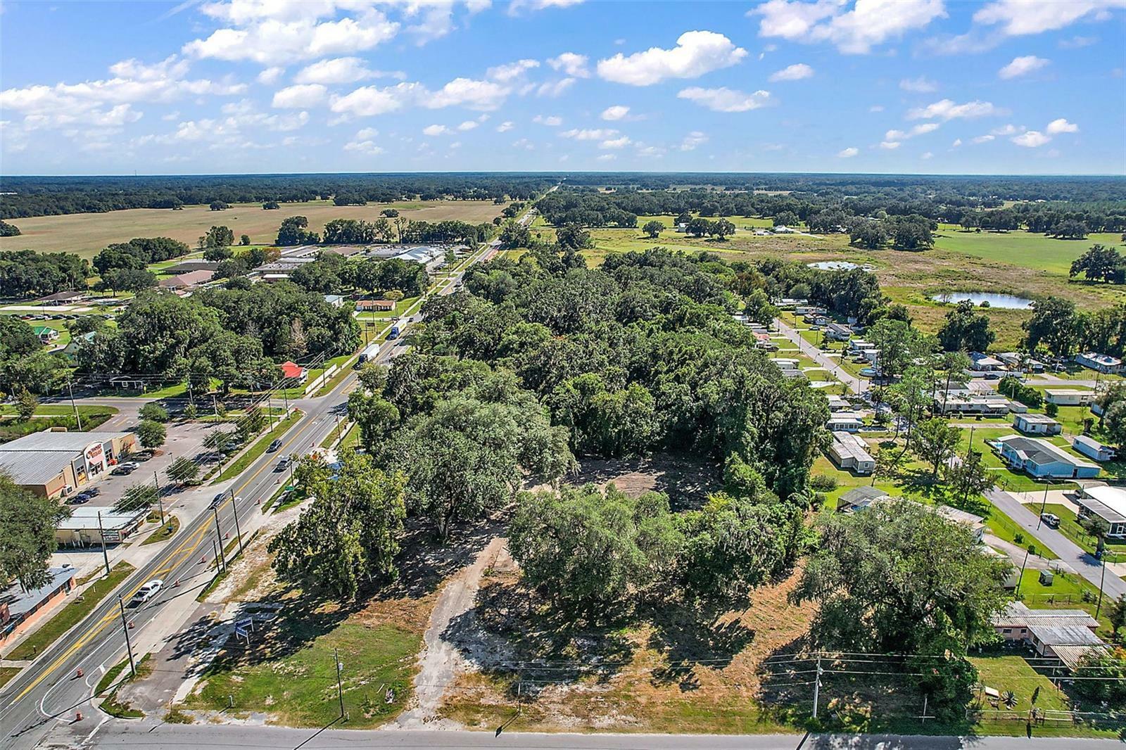 Property Photo:  82 S Market Boulevard  FL 33597 