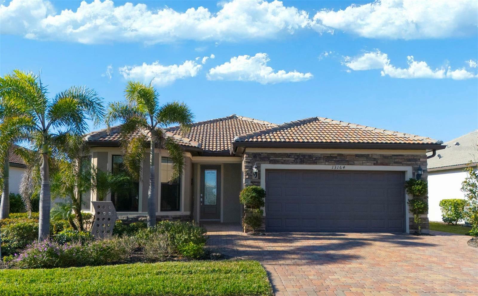 Property Photo: 13164 Rinella Street FL 34293
