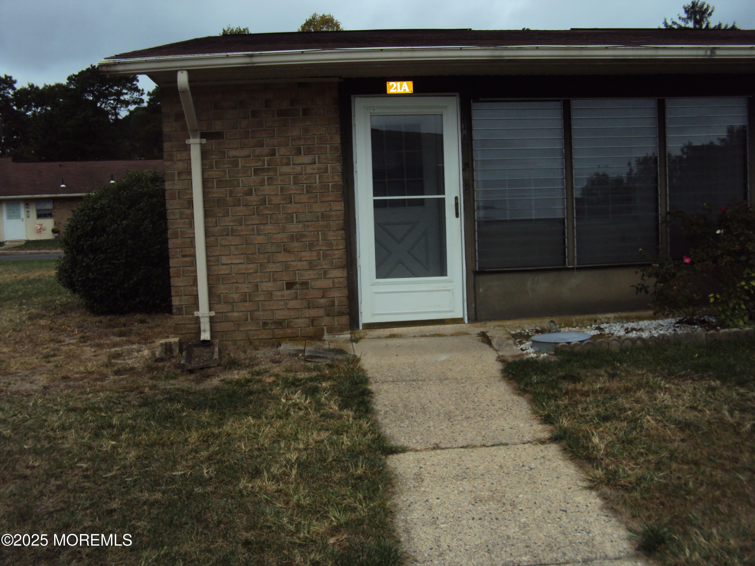 21A Yorkshire Court  Manchester NJ 08759 photo
