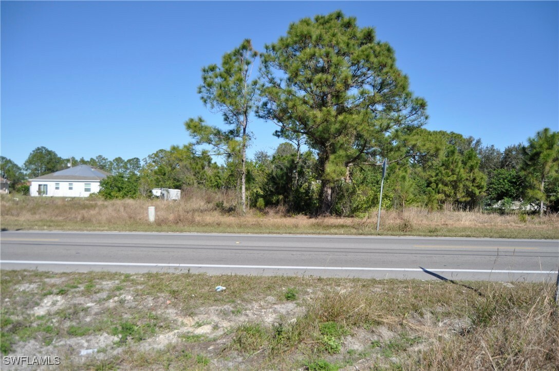 Property Photo:  3418 8th Street SW  FL 33976 