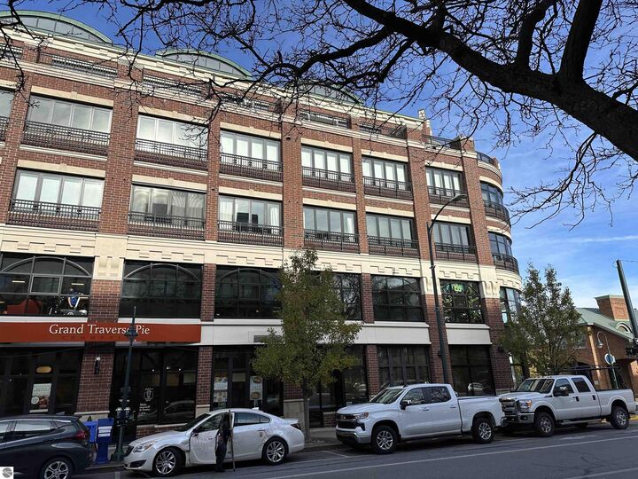 Property Photo: 101 N Park Street 409 MI 49684