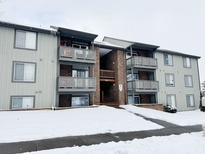 882 Newport Terrace  Blacksburg VA 24060 photo