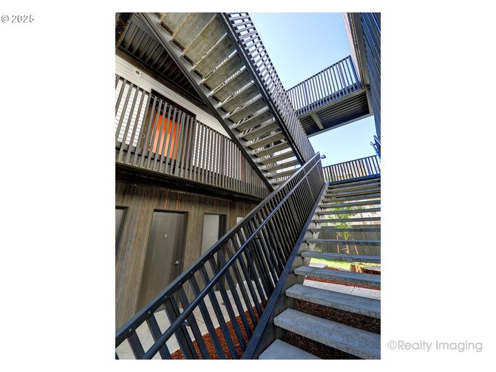 Property Photo:  9757 SE Holgate Blvd  OR 97266 