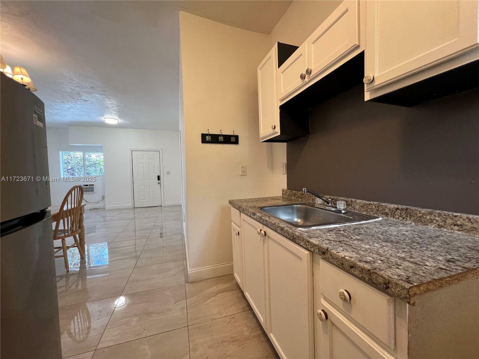 Property Photo:  22 NE 51st St B  FL 33137 