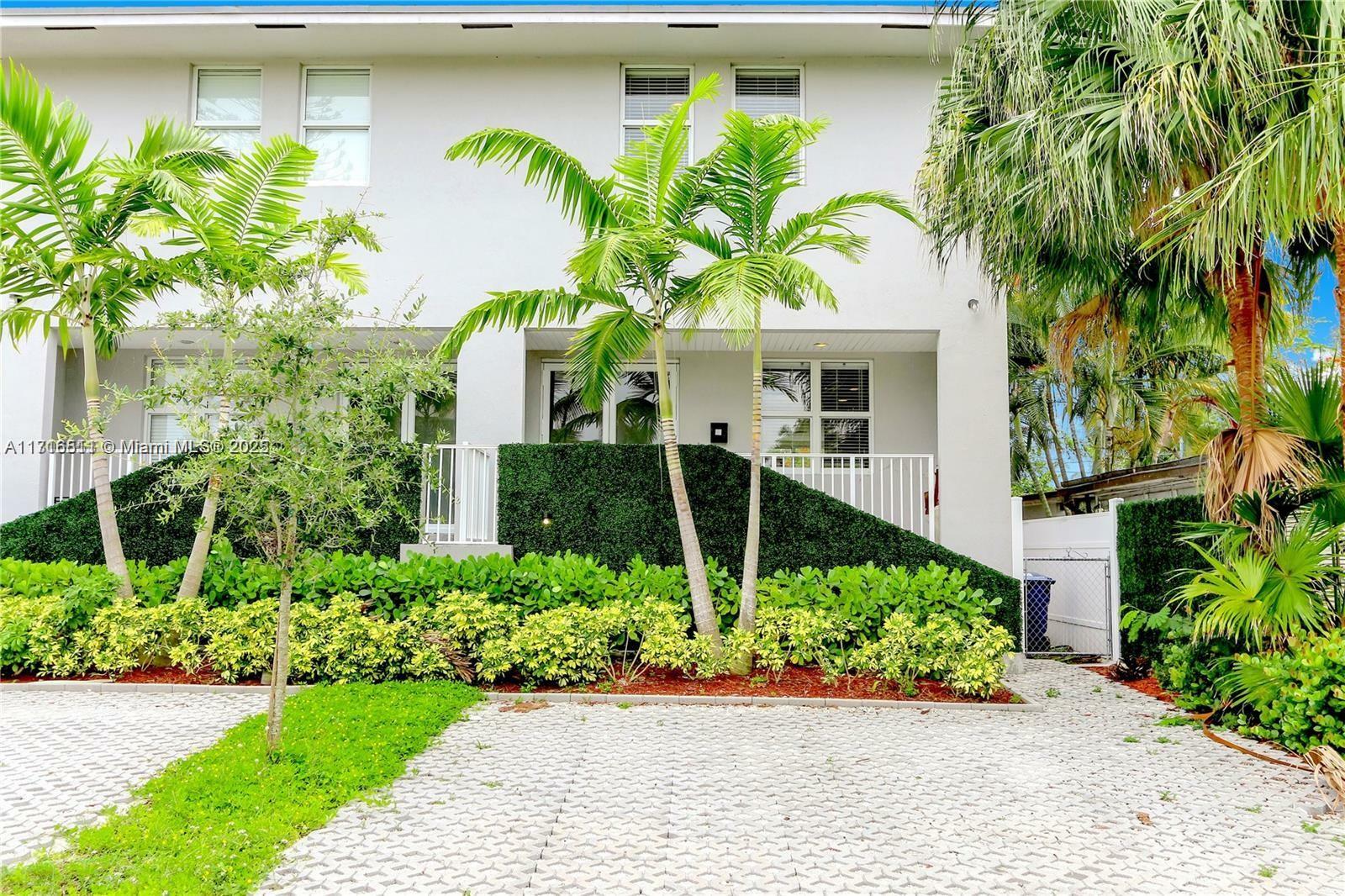 Property Photo:  1578 NE 110th St A  FL 33161 