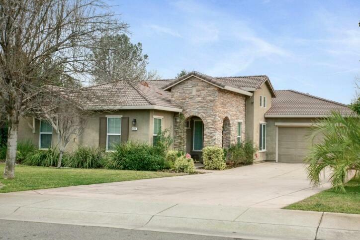 Property Photo:  4449 Chinook Drive  CA 96002 