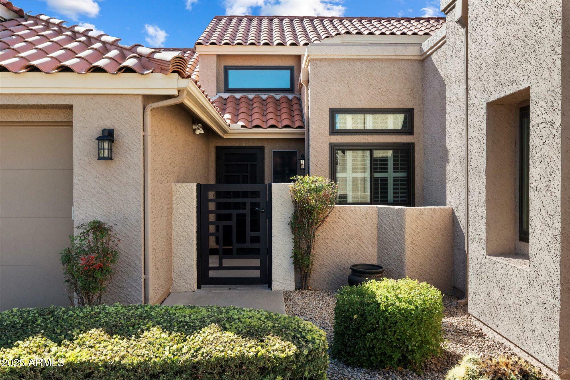 Property Photo:  10529 E Cinnabar Avenue  AZ 85258 