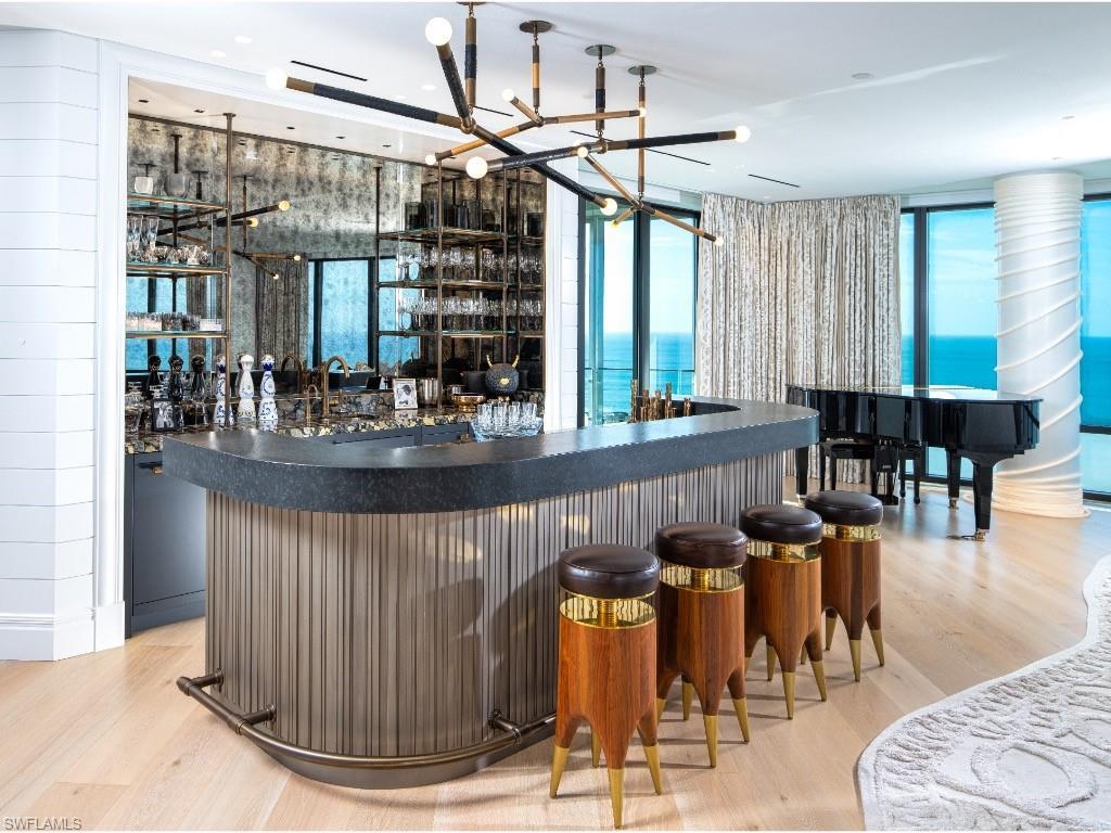 Property Photo: 4101 Gulf Shore Blvd N Ph-2 FL 34103