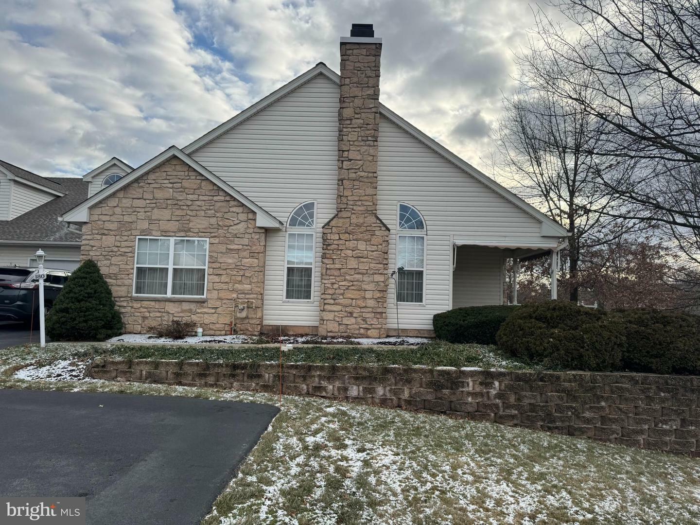 Property Photo:  180 Gateway Drive  PA 18964 