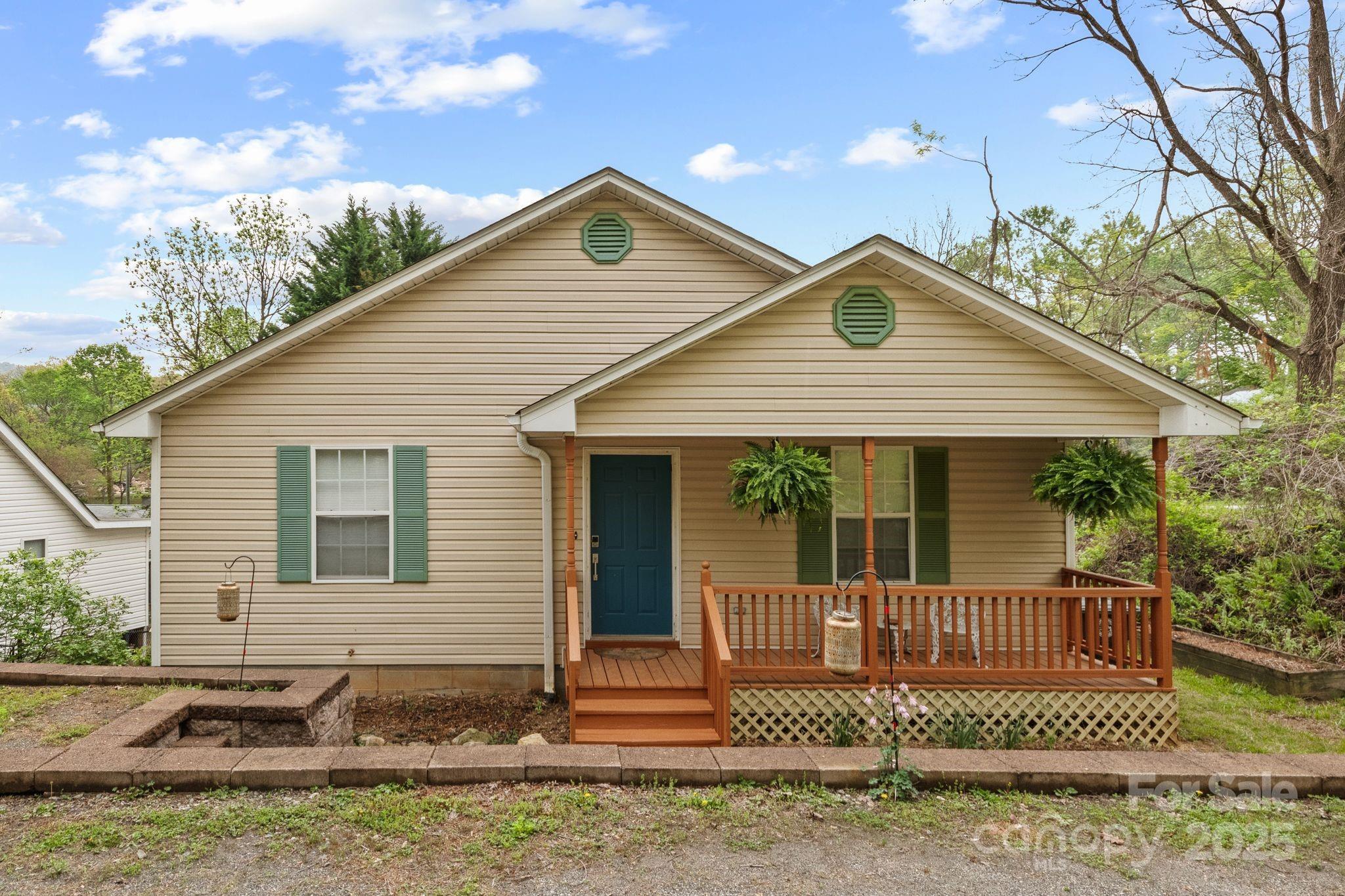Property Photo: 108 Springbrook Road NC 28804