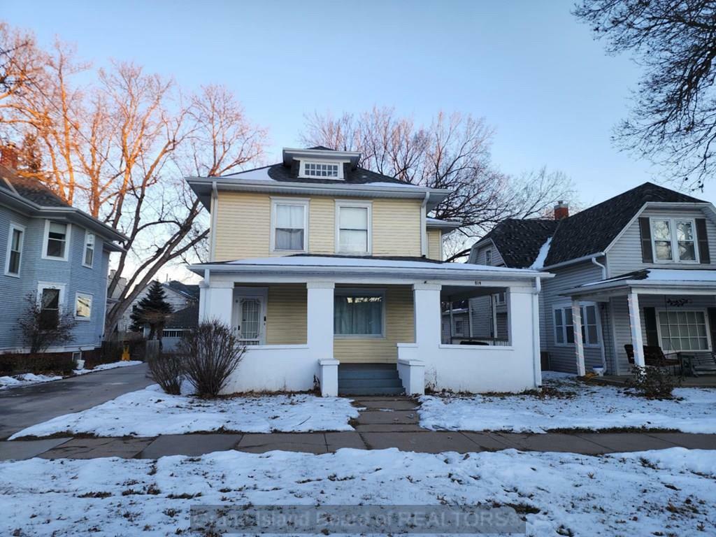 Property Photo:  814 N Lincoln  NE 68901 