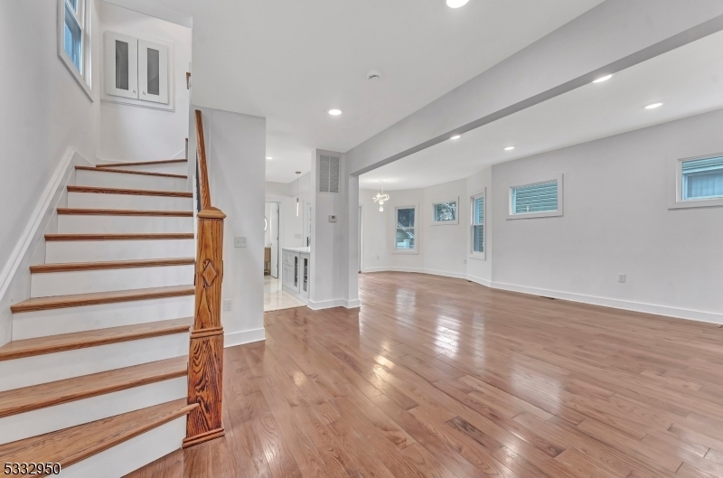 Property Photo:  430 Mercer Ave  NJ 07203 