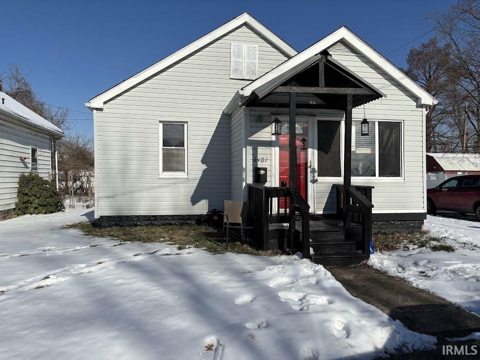 Property Photo:  3401 Austin Avenue  IN 47712-4861 