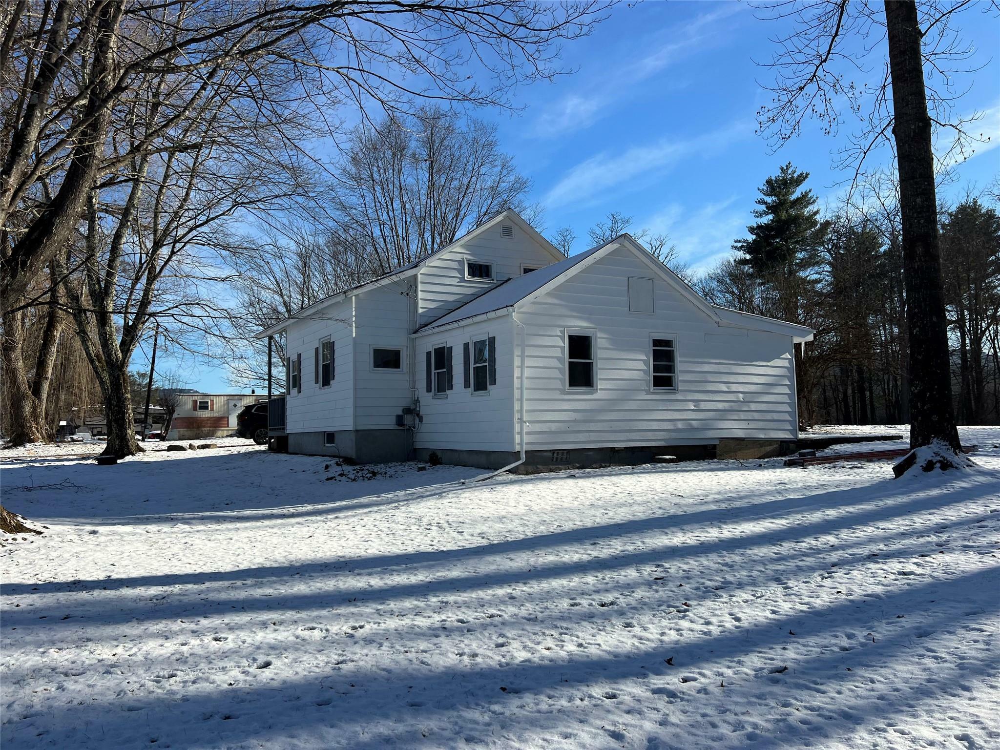 Property Photo:  68 Tow Path Road  NY 12404 