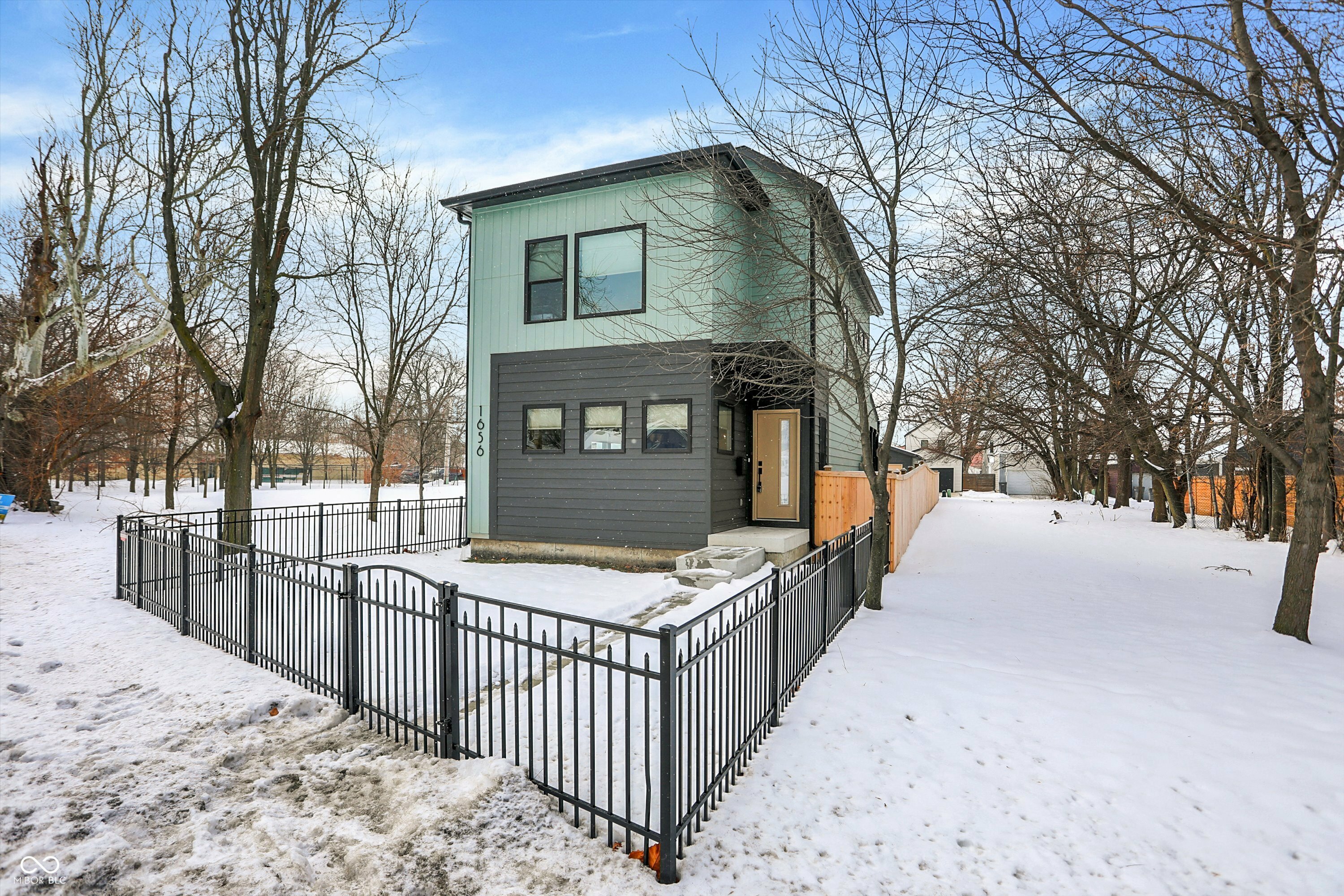 Property Photo:  1656 Roosevelt Avenue  IN 46218 