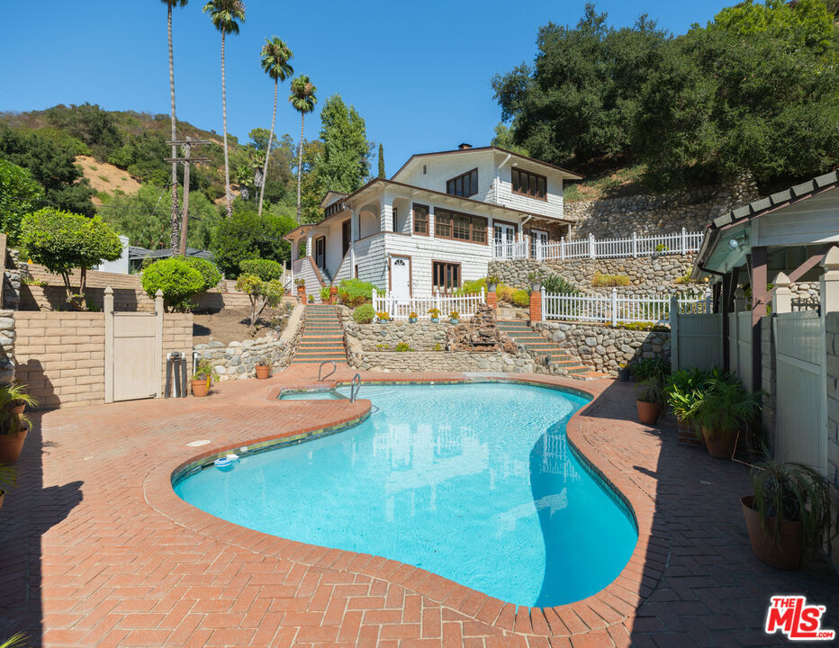 Property Photo: 2136 Benedict Canyon Drive CA 90210