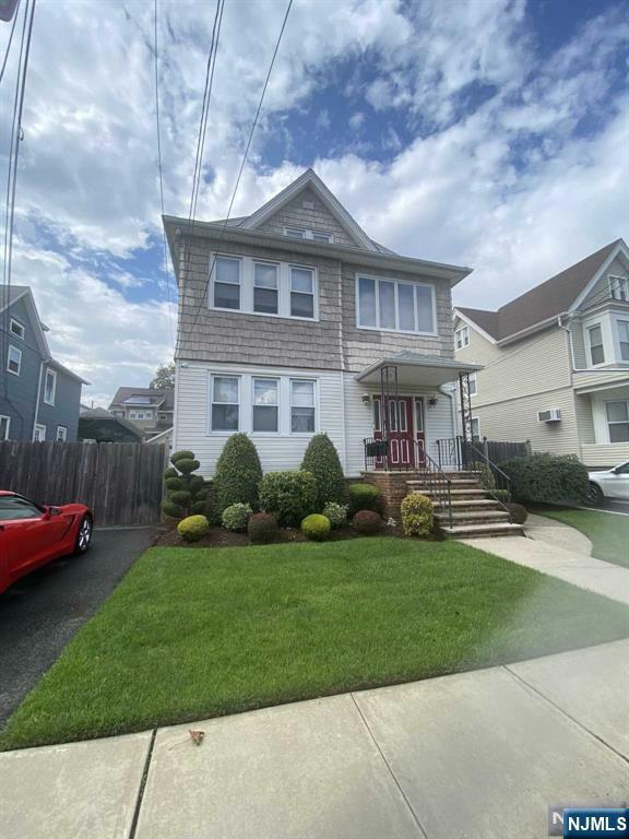 Property Photo:  203 Beech Street 3  NJ 07032 