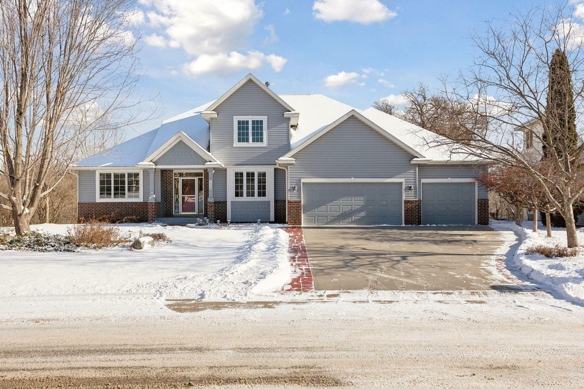 Property Photo:  1530 Mary Street N  MN 55119 