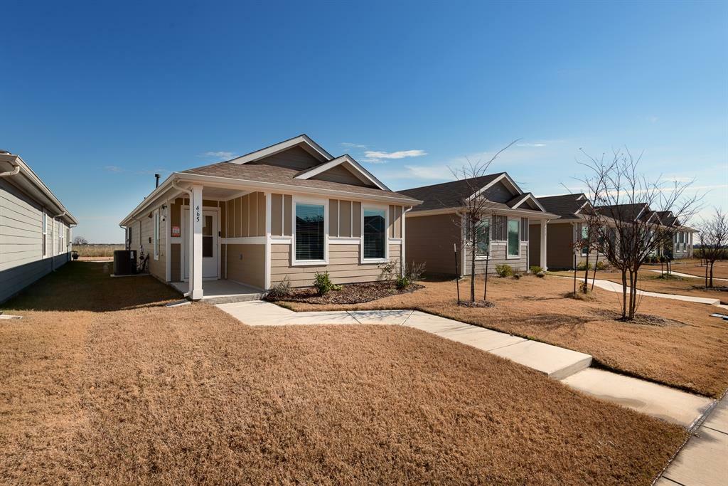 Property Photo:  465 Corsair Way  TX 75125 