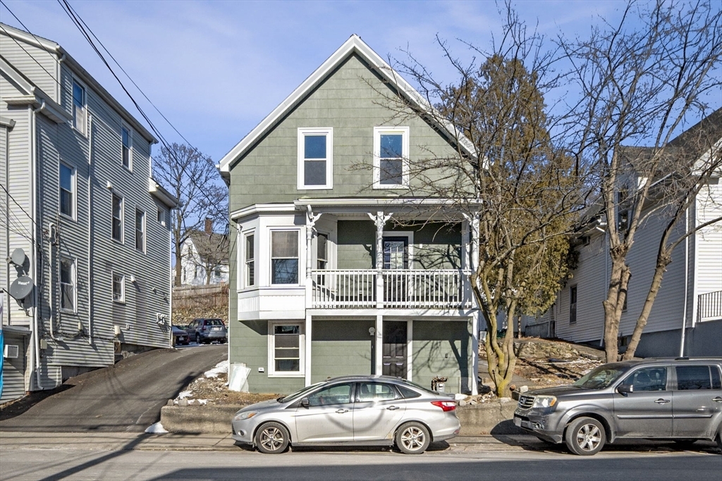 Property Photo:  95 Walnut Street  MA 01905 