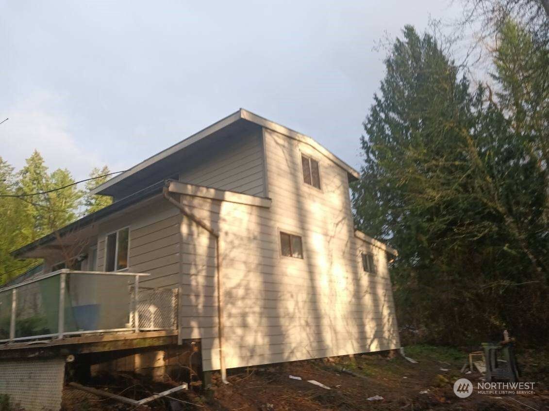 Property Photo: 18715 SE Auburn Black Diamond Road WA 98092