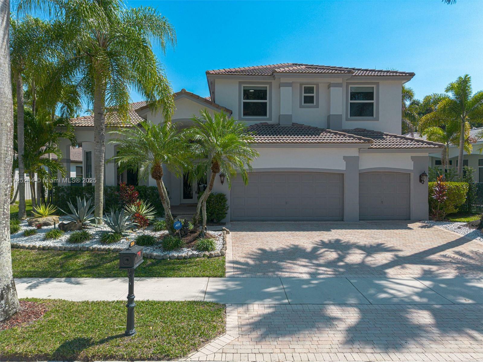 2556 Jardin Mnr  Weston FL 33327 photo