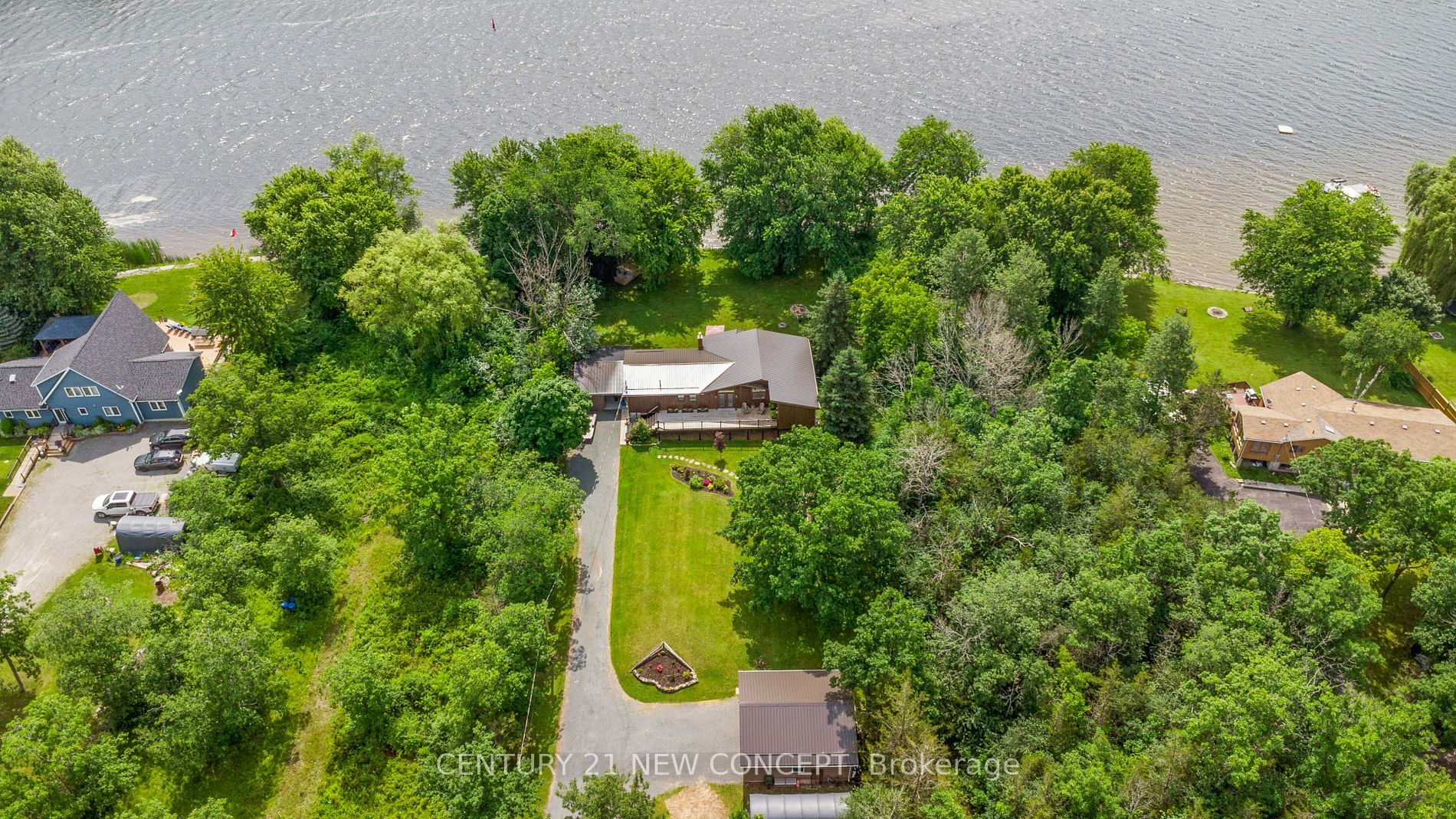 Photo de la propriété:  285 Hillside Dr  ON K0L 1L0 