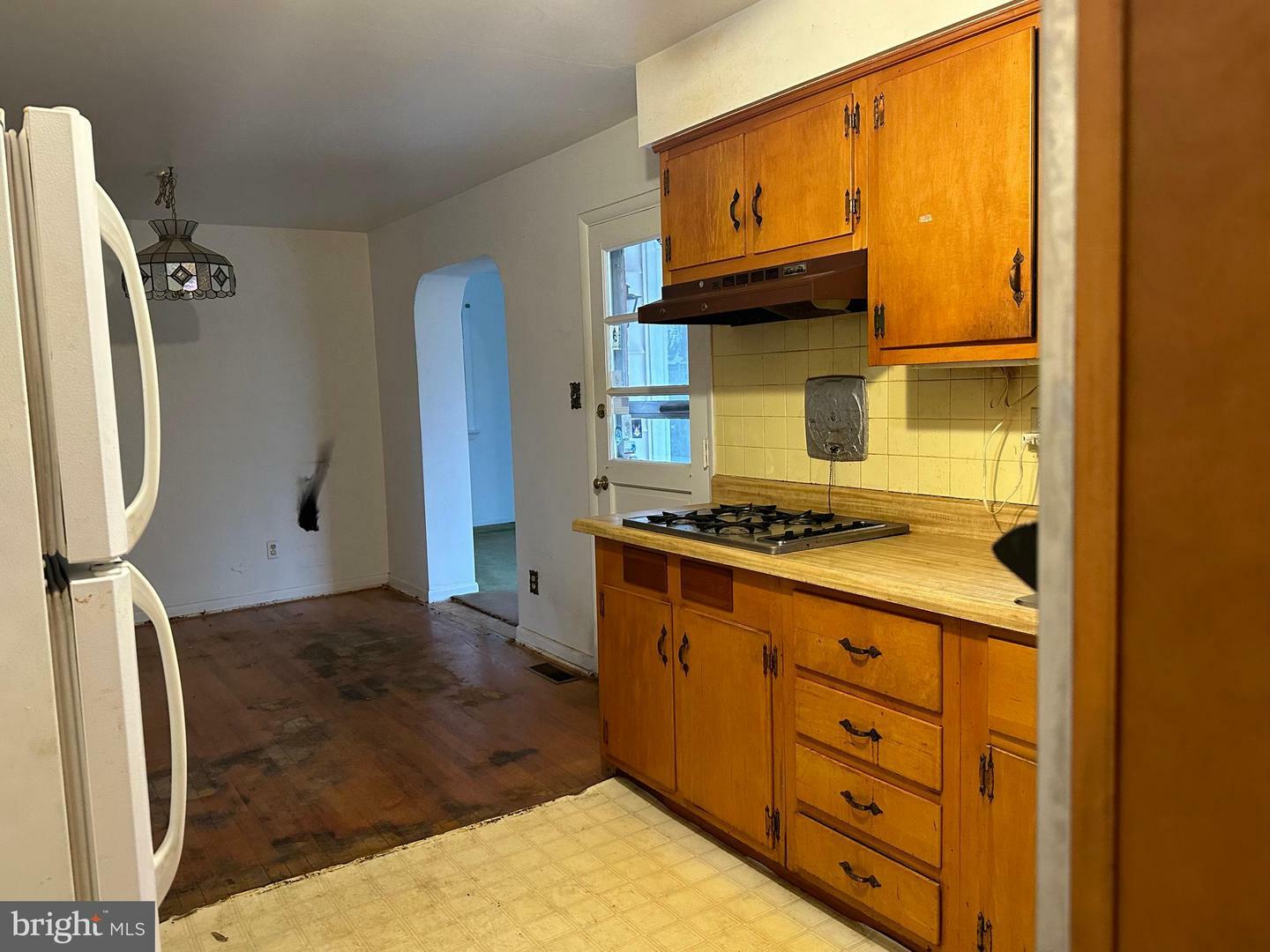 Property Photo:  117 Whitney Road  PA 17603 