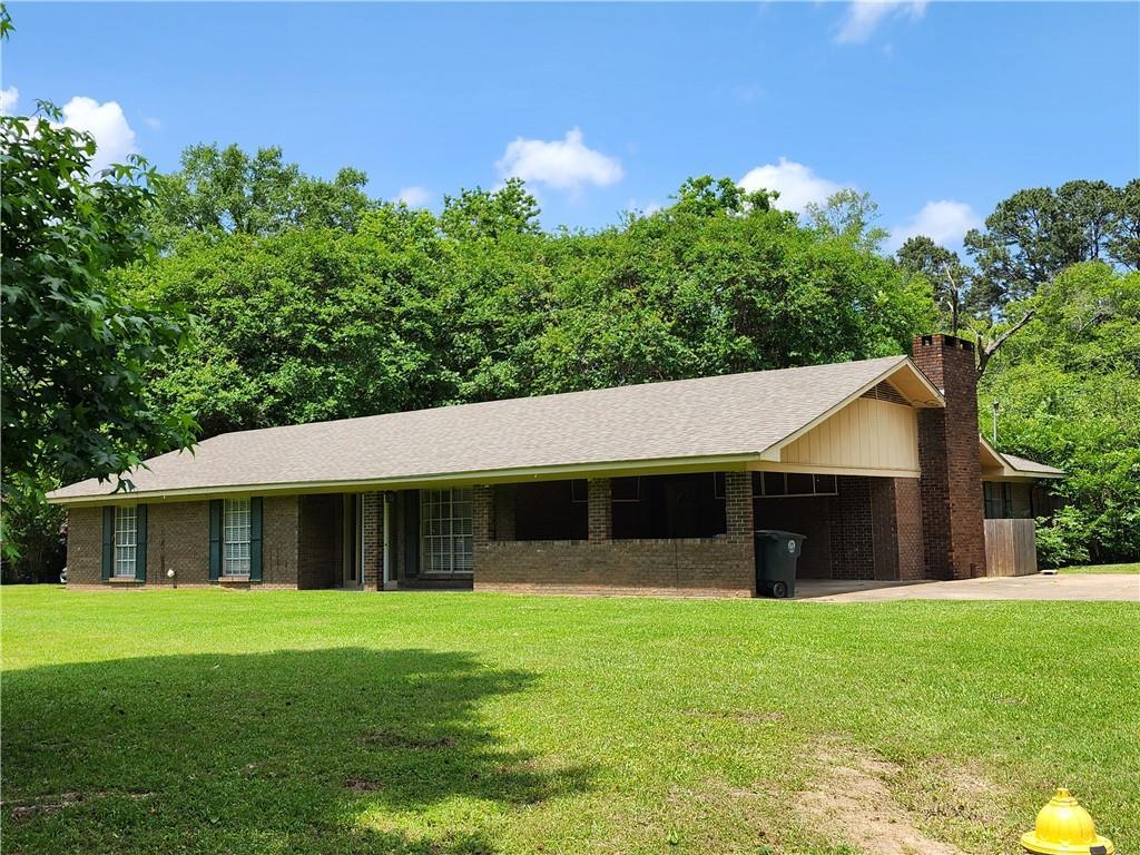 Property Photo: 111 Navarro Court LA 71457