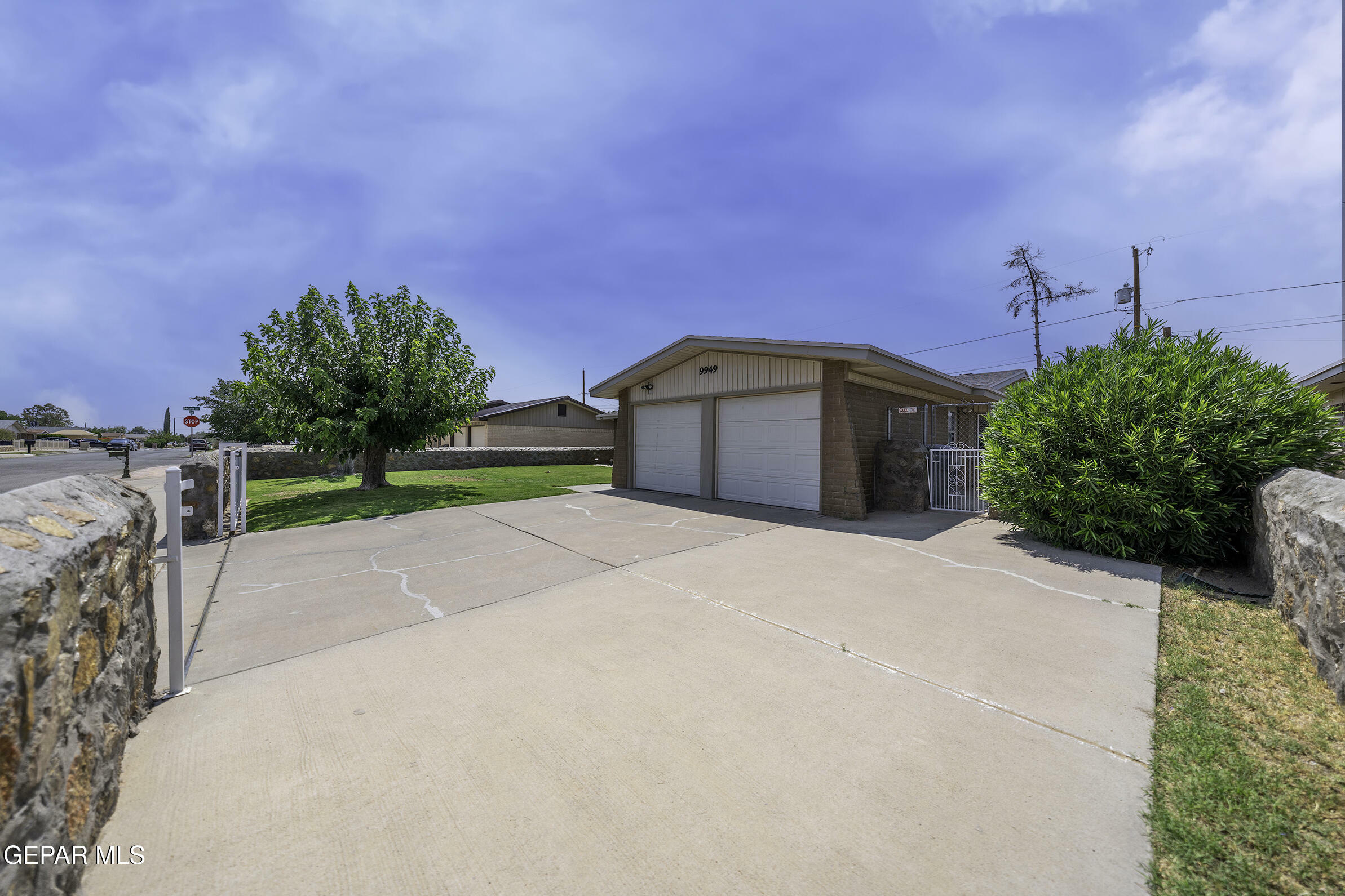 Property Photo:  9949 Sidewinder Street  TX 79924 