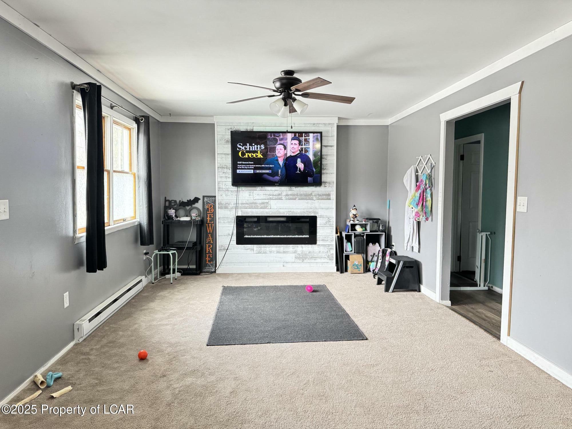 Property Photo:  3 Englewood Street  PA 18657 