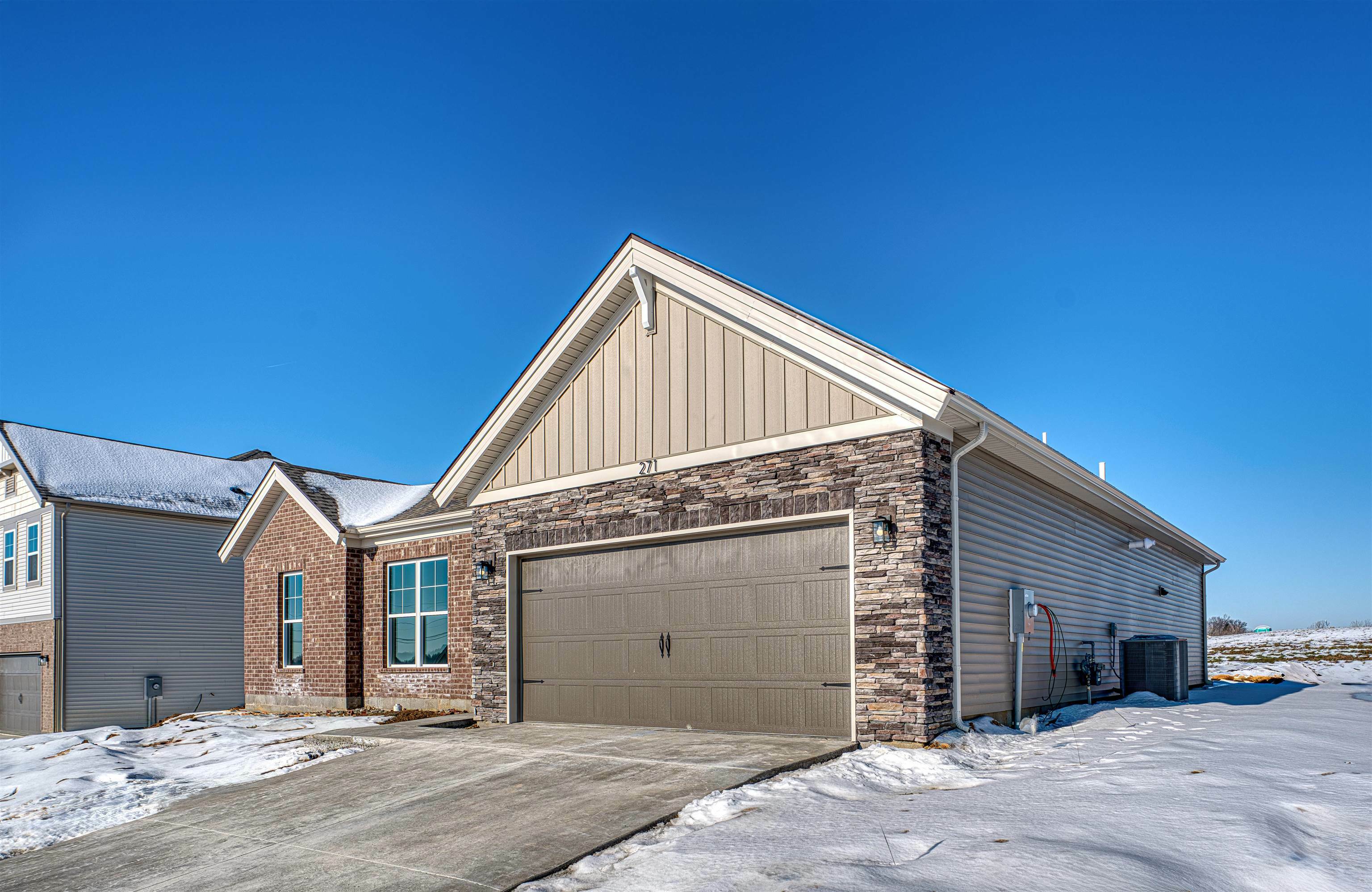 Property Photo: 271 S Bentley Dr KY 42420